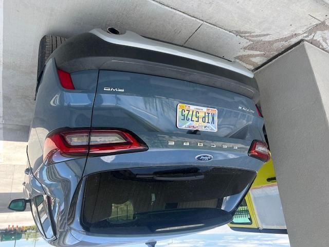 1FMCU9GN4RUA69430 Ford Escape Act