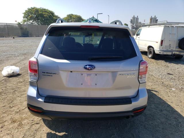 JF2SJAEC5HH456315 Subaru FORESTER 2
