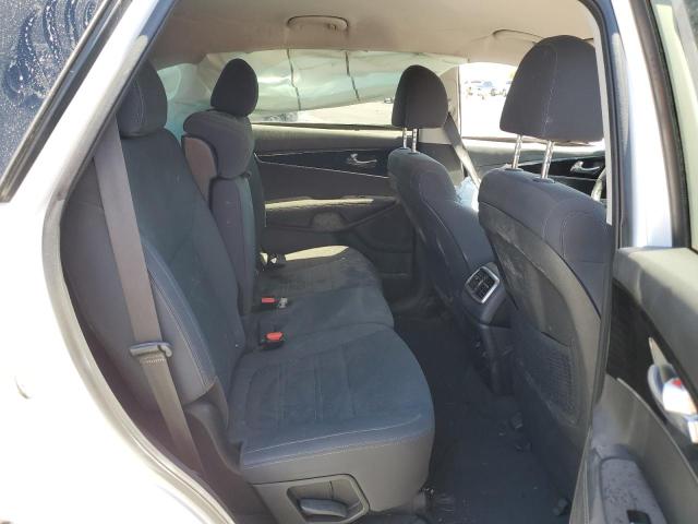 5XYPG4A57KG594949 KIA SORENTO LX
