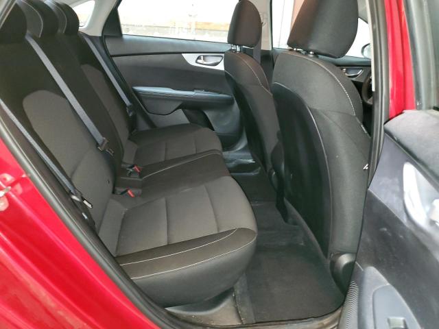 3KPF24AD8PE571203 KIA FORTE LX