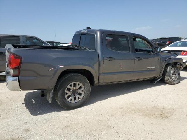 5TFAZ5CN1KX074102 Toyota TACOMA DOU