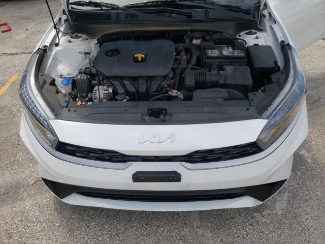 3KPF24AD9NE431044 KIA FORTE FE
