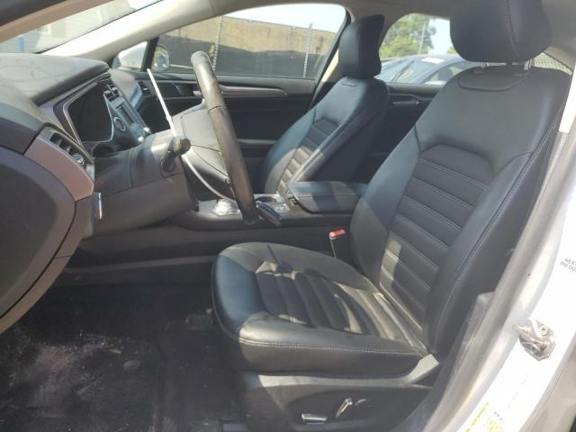 3FA6P0LU5HR325216 Ford FUSION SE