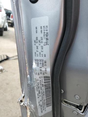 3C4NJCBB2JT489606 Jeep COMPASS LA