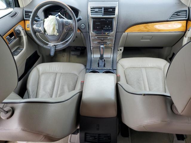 2LMDJ8JK3EBL07035 Lincoln MKX