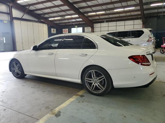 WDDZF4KB0JA307648 Mercedes-Benz E 300 4MAT