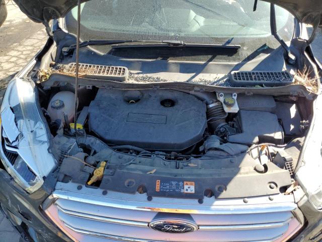 1FMCU0J99HUB12813 Ford Escape Titanium