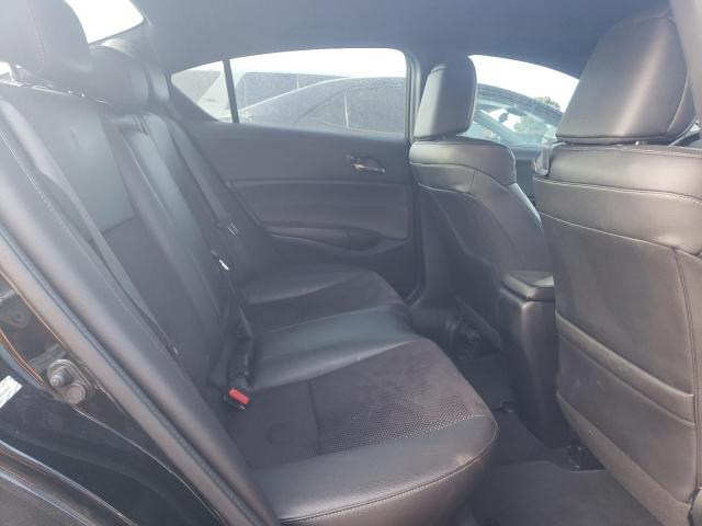 19UDE2F88GA004976 Acura Ilx Premium