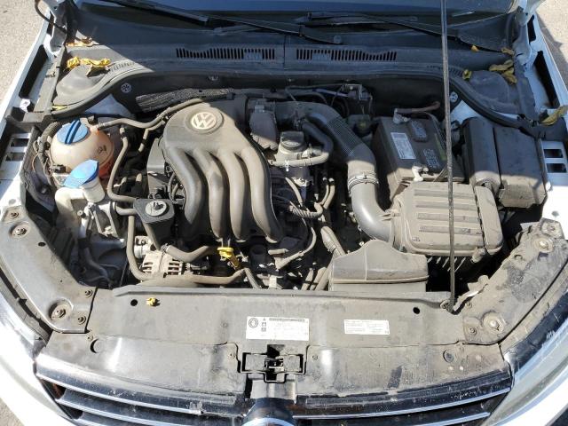 3VW2K7AJ4FM304762 Volkswagen JETTA BASE