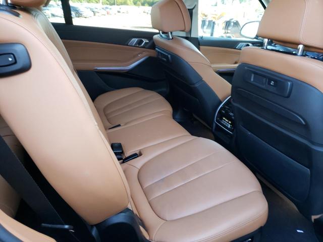 5UXCW2C03N9L80858 BMW X7 Xdrive40i