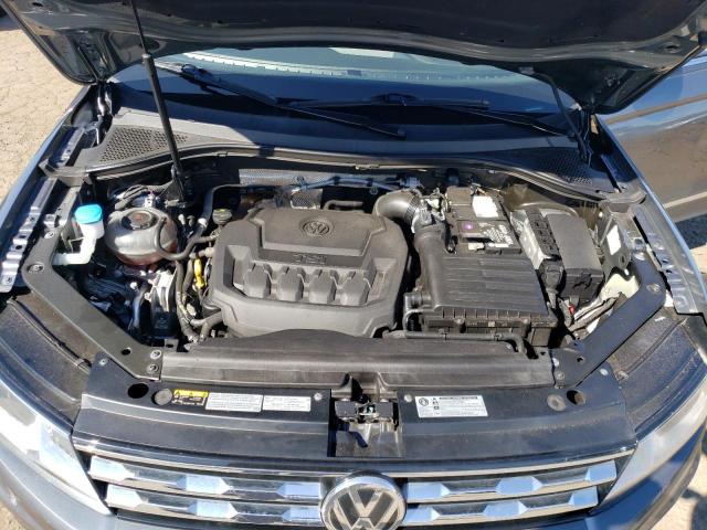 3VV2B7AXXJM104552 Volkswagen TIGUAN SE