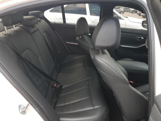 WBA5R7C58KAJ85579 BMW 330XI