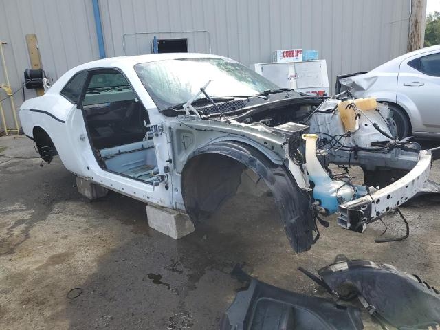 2C3CDZAG1GH129232 Dodge Challenger Sxt