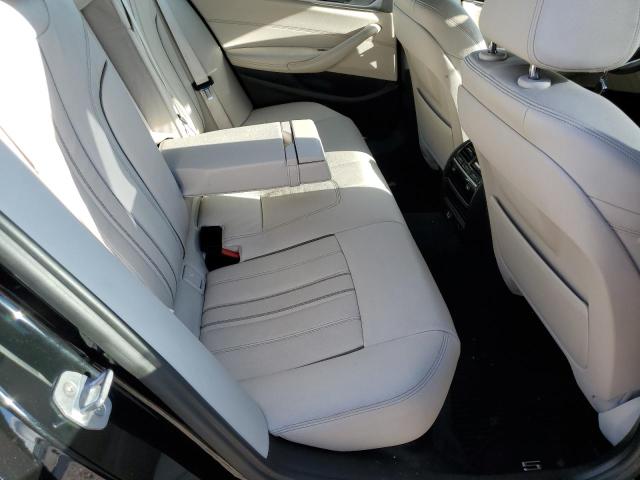 WBAJE7C3XHG890124 BMW 540 XI
