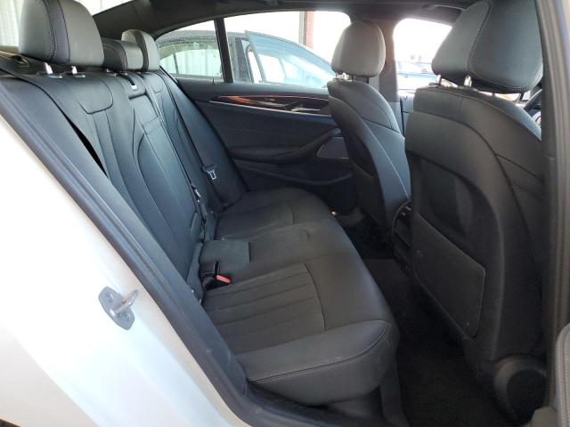 WBA13AG0XPCL83975 BMW 530e