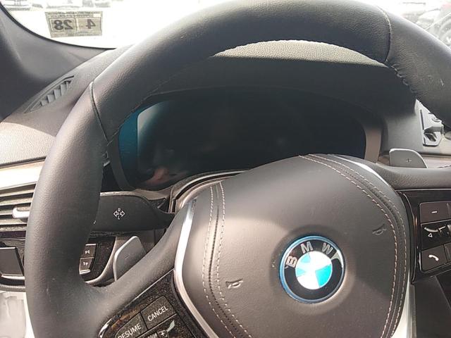 WBA33AG08PCM49416 BMW 530XE