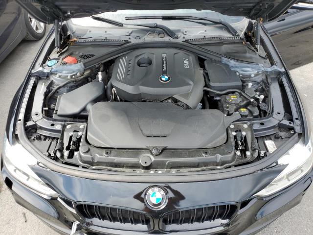 WBA8D9C5XHK677735 BMW 330 XI