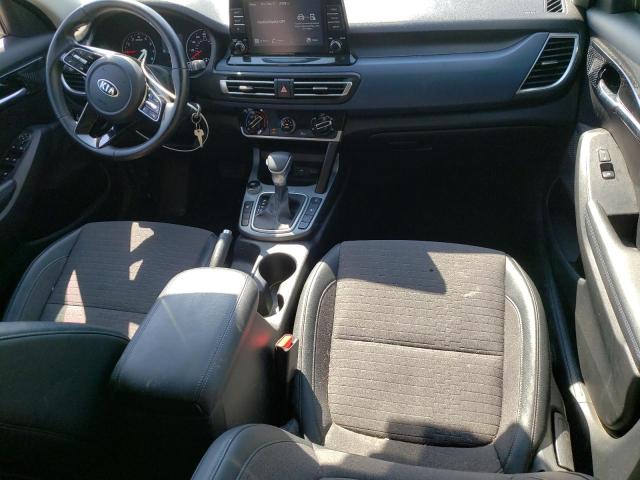 KNDEUCAA8M7166833 KIA SELTOS S