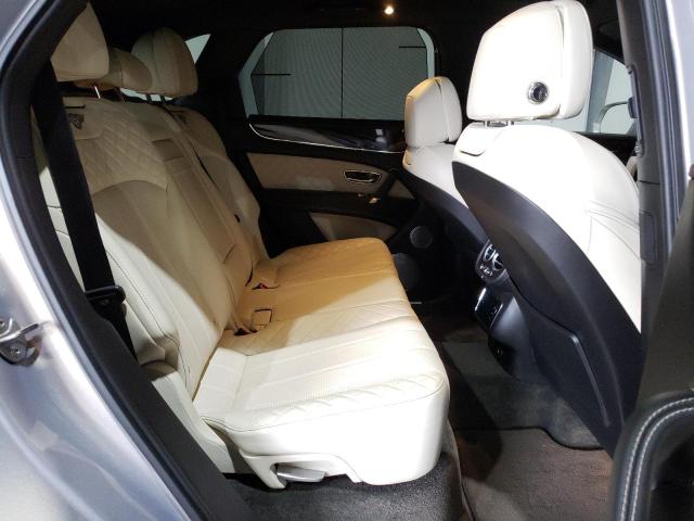 SJAAC2ZV0HC014028 Bentley Bentayga
