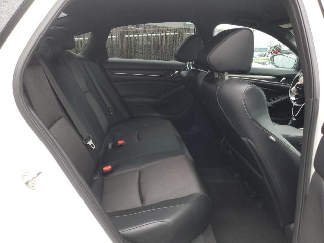 1HGCV1F38JA215824 Honda Accord Sport