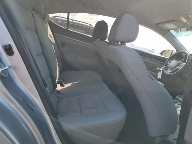 5NPD84LF9HH030565 Hyundai ELANTRA SE
