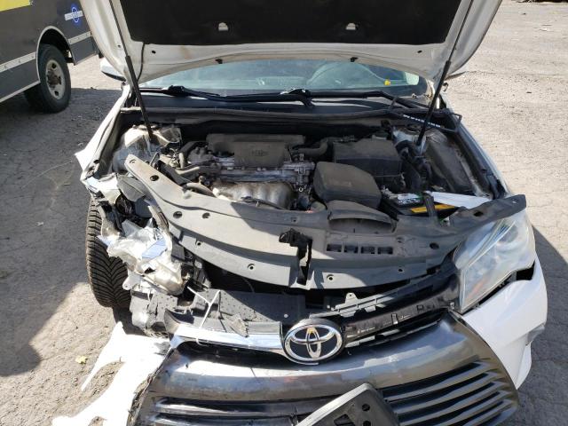 4T4BF1FK3GR560279 Toyota CAMRY LE