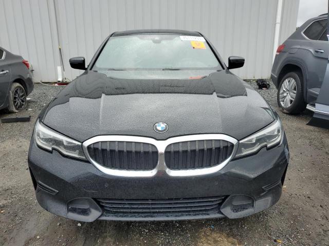 WBA5R7C56KAJ84561 BMW 330XI