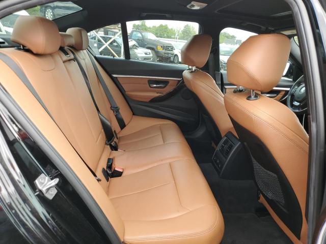 WBA8D9C5XHK677735 BMW 330 XI