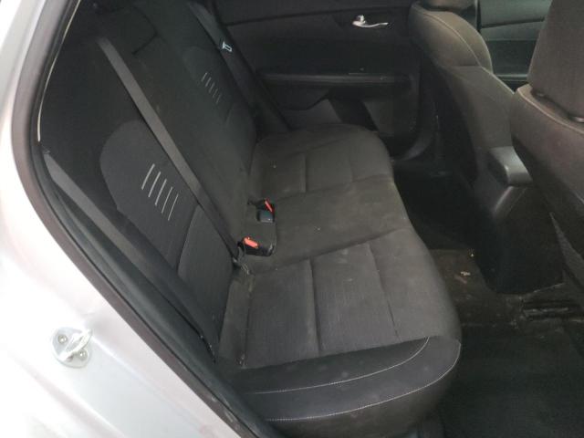 3KPF34AD1KE049356 KIA Forte Gt Line