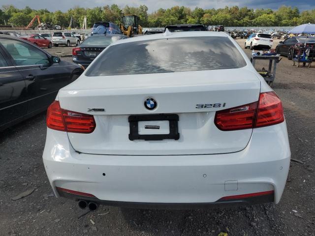 WBA3B5G58FNS15219 BMW 328 Xi Sulev