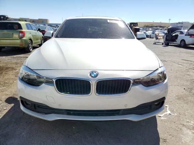 WBA8A9C53HK619989 BMW 320 I