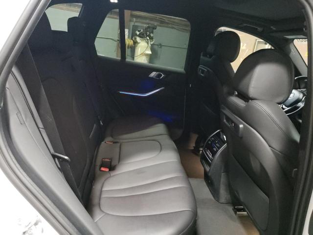 5UXCR6C0XN9M39631 BMW X5 Xdrive40i