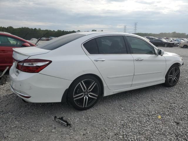 1HGCR3F95GA032460 Honda Accord Touring