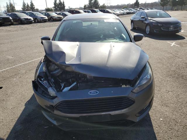 1FADP3FE7JL304613 Ford FOCUS SE