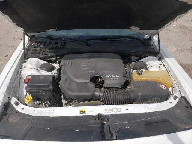 2C3CDYAG3EH120944 Dodge Challenger Sxt