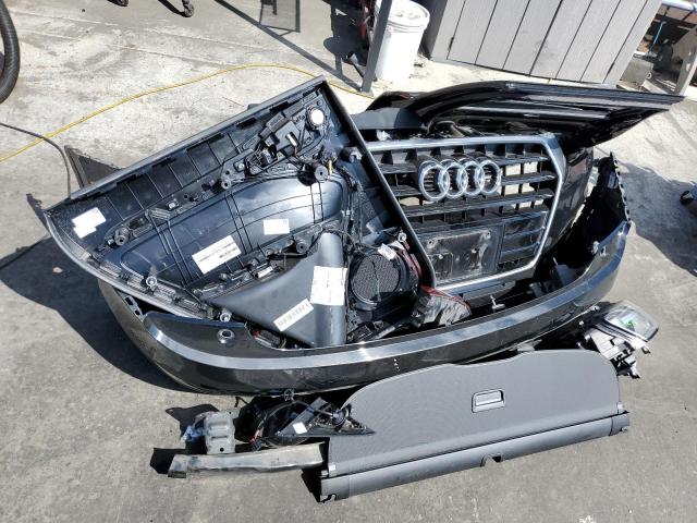 WA1BCCFS3JR002830 Audi Q3 PREMIUM