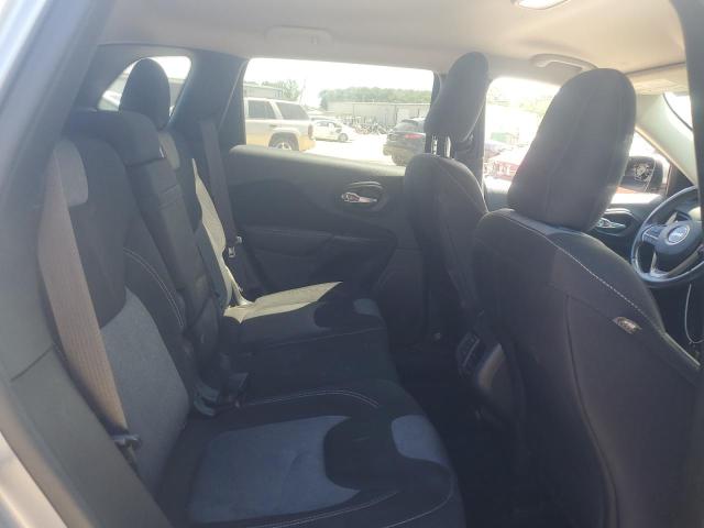1C4PJLCB6EW232908 Jeep Cherokee Latitude