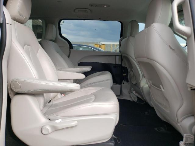 2C4RC1L71JR124847 Chrysler Pacifica Hybrid Touring L