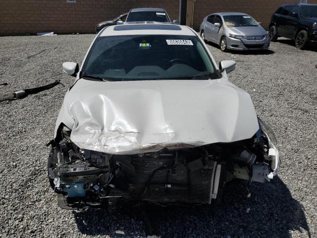 19UDE2F7XKA014117 Acura Ilx Premium