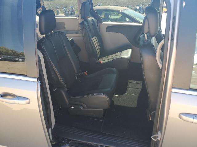 2C4RDGCG2KR517872 Dodge Grand Caravan Sxt