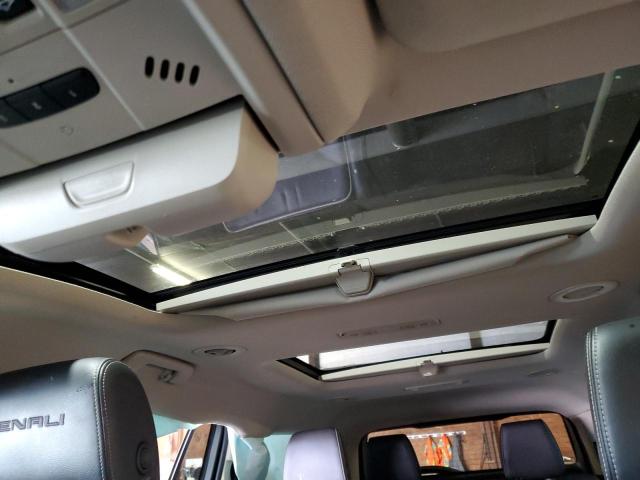 1GKKNXLSXJZ125976 GMC Acadia Denali