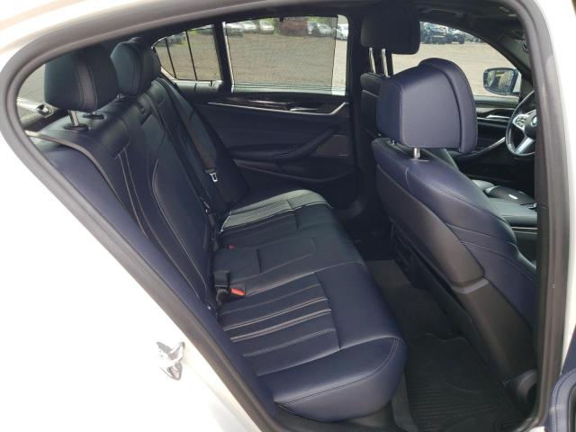 WBAJA9C5XJB249261 BMW 530e