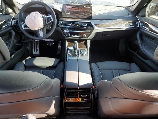 WBA13BK09PCM44584 BMW M550xi