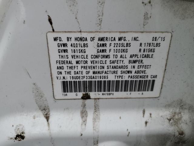 19UDE2F33GA019065 Acura Ilx Base Watch Plus
