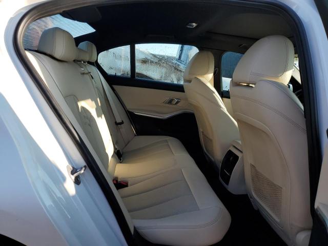 3MW5R7J08N8C63009 BMW 330XI