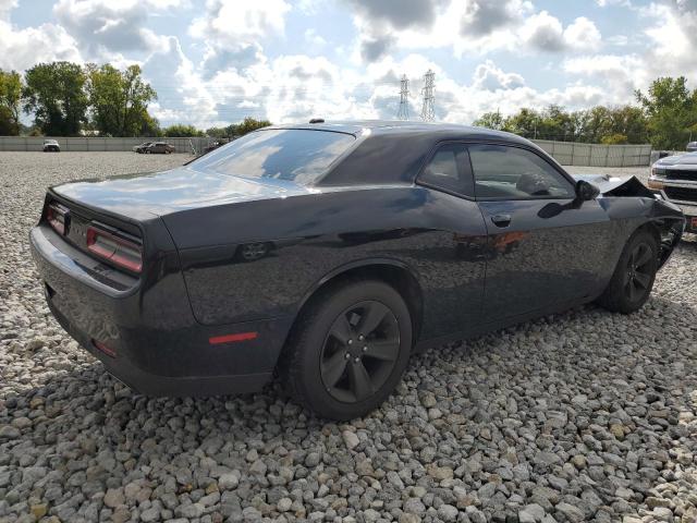 2C3CDZAG0FH804163 Dodge Challenger Sxt