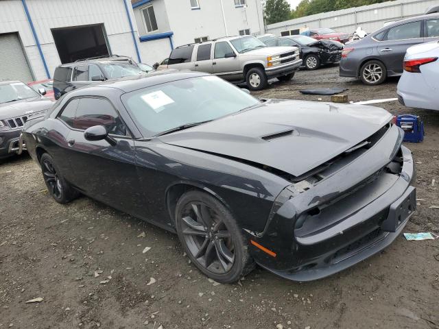 2C3CDZAG5JH288262 Dodge Challenger Sxt