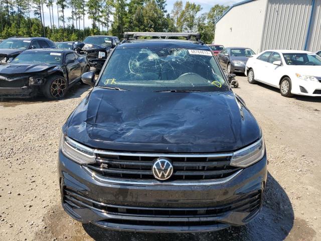 3VVCB7AX3PM073948 Volkswagen Tiguan Se R-line Black
