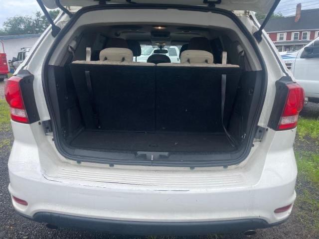 3C4PDCBG4FT673996 Dodge Journey Sxt