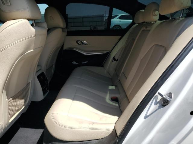WBA5R1C52KAK10912 BMW 330I